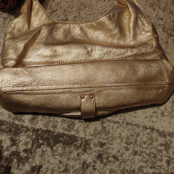 Michael Kors Fulton Gold Large Hobo Shoulder Bag - Picture 9 of 10